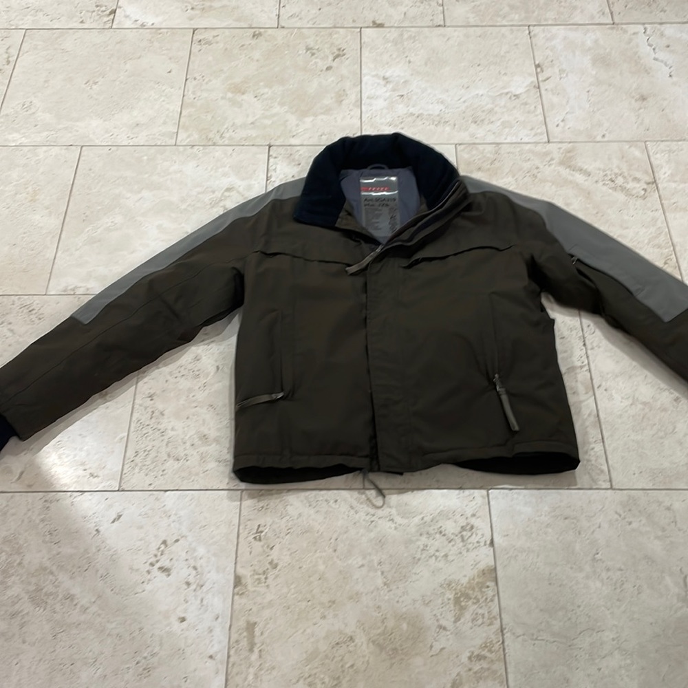 Mens Prada ski jacket. Lined. Army green.